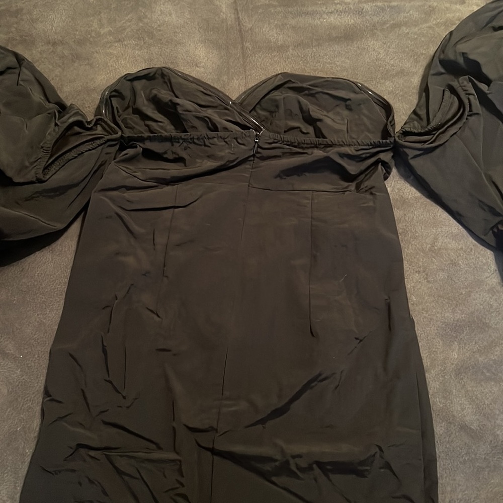 Misguided dress with puffy sleeves - Picture 10 of 12